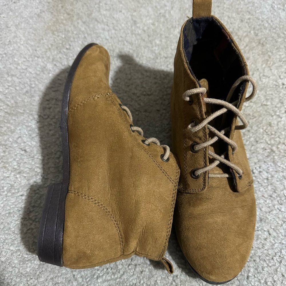 Booties! - Picture 3 of 3